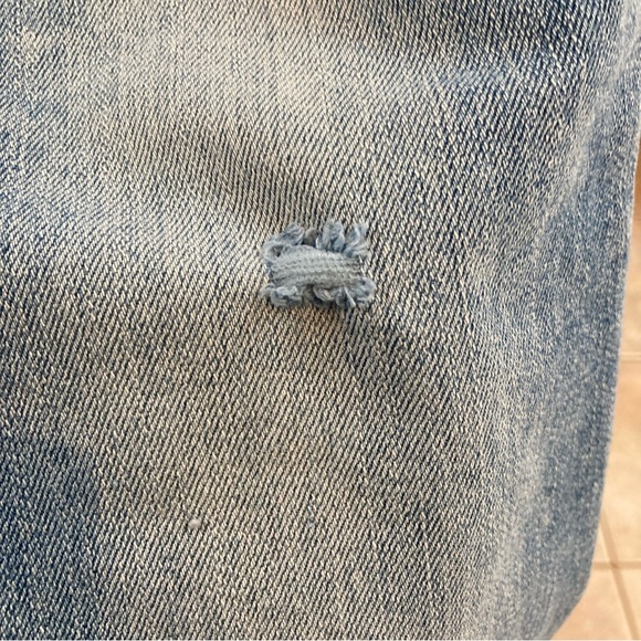 *Last month* Vintage Levi’s 505 - Picture 7 of 16